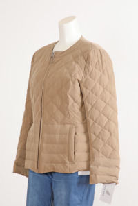 �J���[�o���G�[�V����